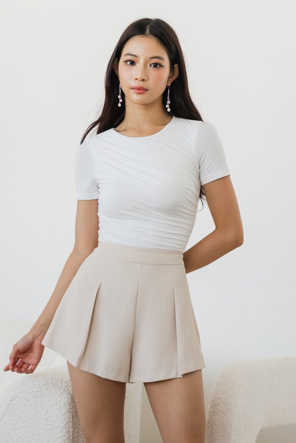 Livia Pleated Shorts (Ivory)