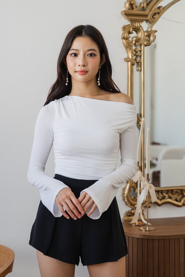 Taila Long Sleeve Padded Top (White)