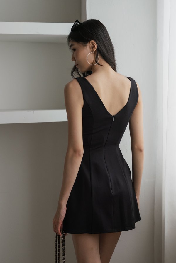 *Premium Luxe* Aeiris Padded Boat Neck Romper Dress (Black)