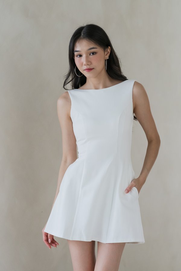 *Premium Luxe* Aeiris Padded Boat Neck Romper Dress (White) *Premium Luxe* Aeiris Padded Boat Neck Romper Dress (White)