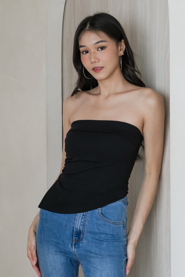 *Lite* Liora Asymmetrical Padded Top (Black) *Lite* Liora Asymmetrical Padded Top (Black)