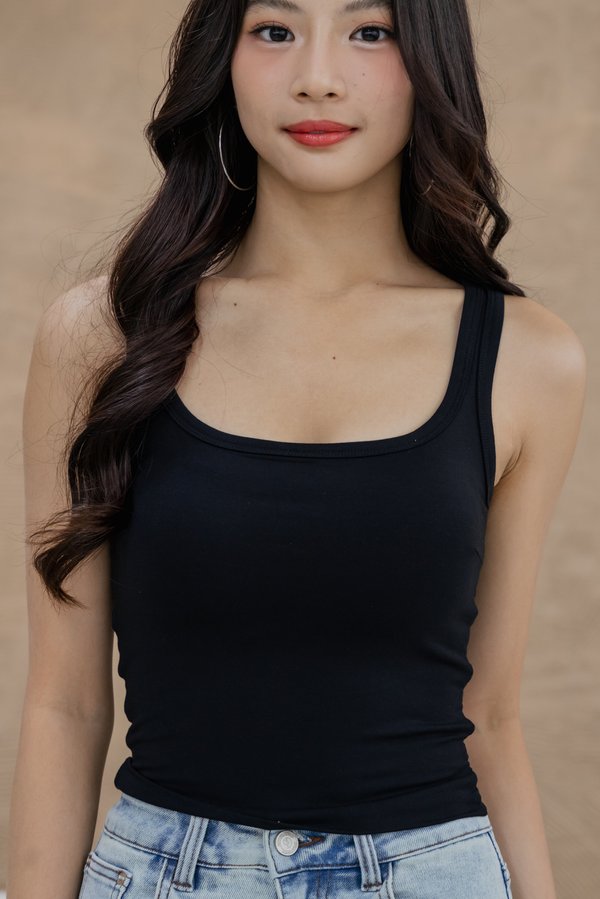 Raye Tank Padded Top (Black)