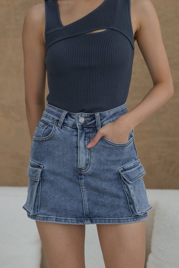 Noxie Cargo Skorts (Faded Wash)