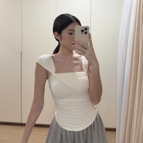 Hallie Padded Ruched Top (White)