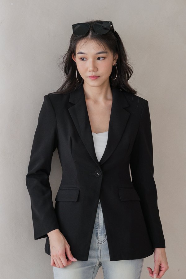 Odessa Button Blazer (Black)