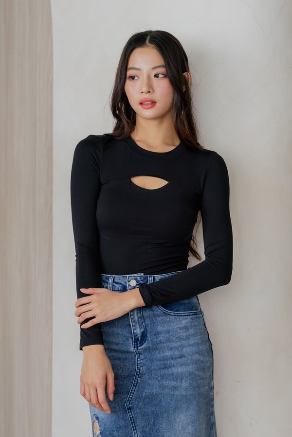 Maisie Peekaboo Padded Top (Black)