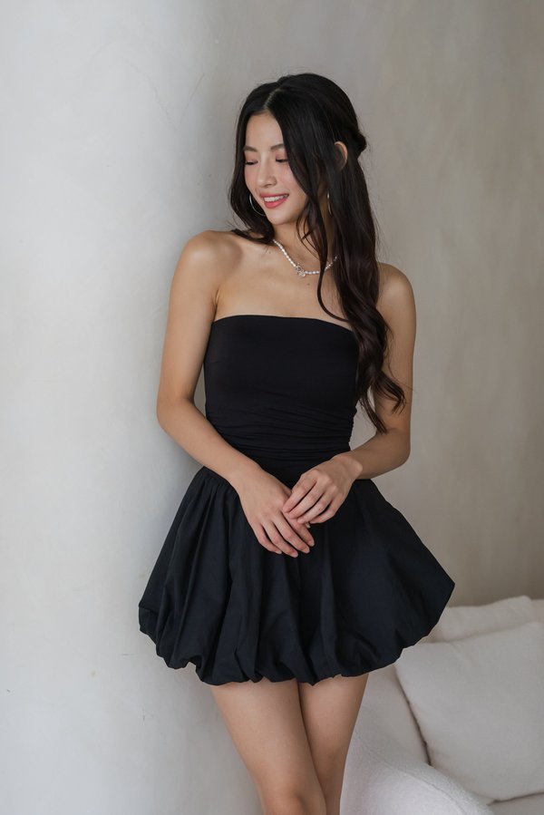 Nicolette Padded Bubble Romper Dress (Black)