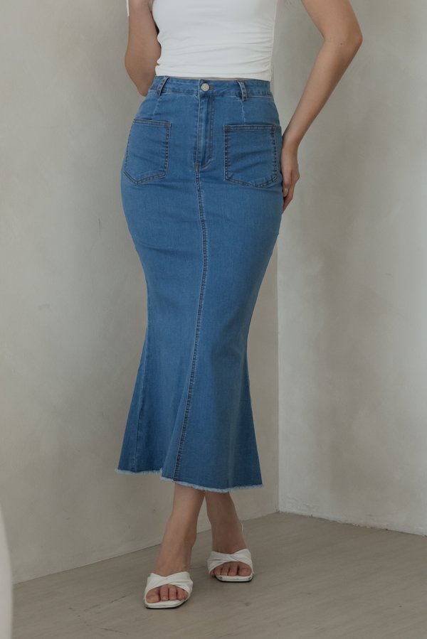 Sariah Denim Mermaid Skirt (Mid Wash)