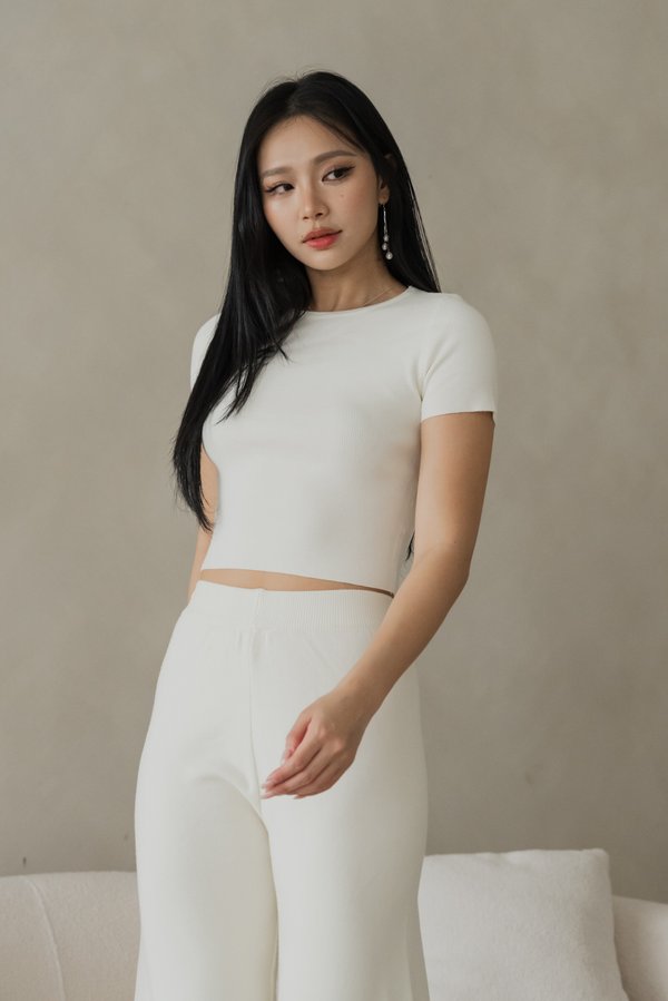 [PETITE] Freda Knit 2pcs Set (Vanilla)