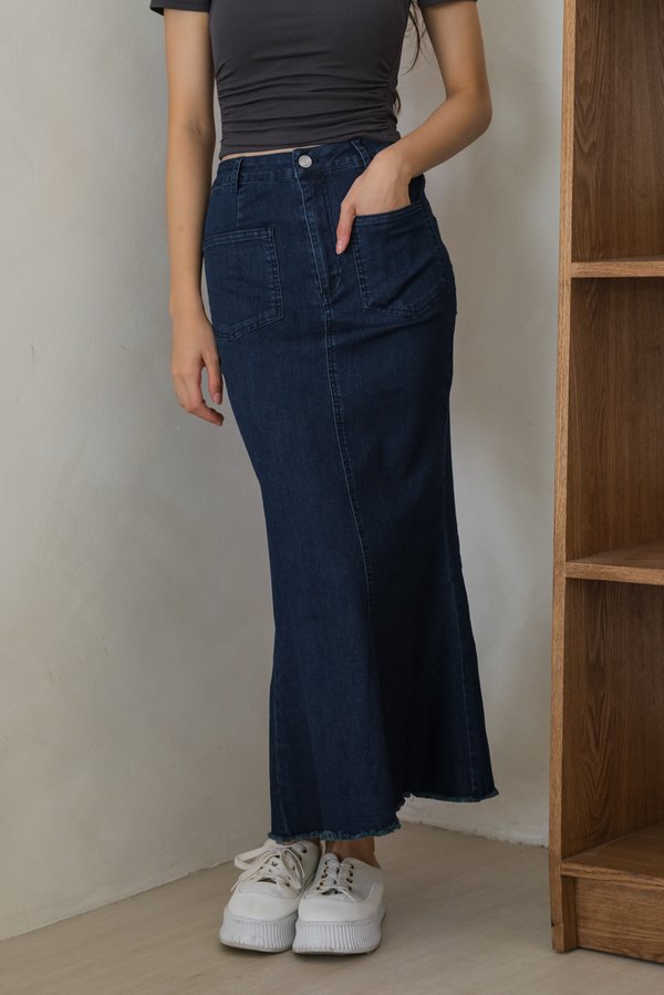 Sariah Denim Mermaid Skirt (Darkest Wash)