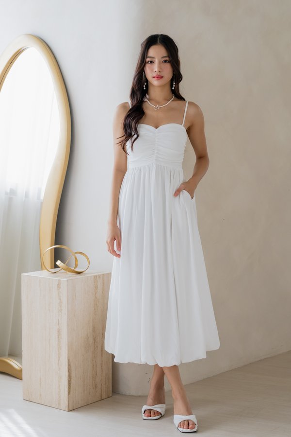 Daisy Floral Tiered Dress (White) | Carrislabelle