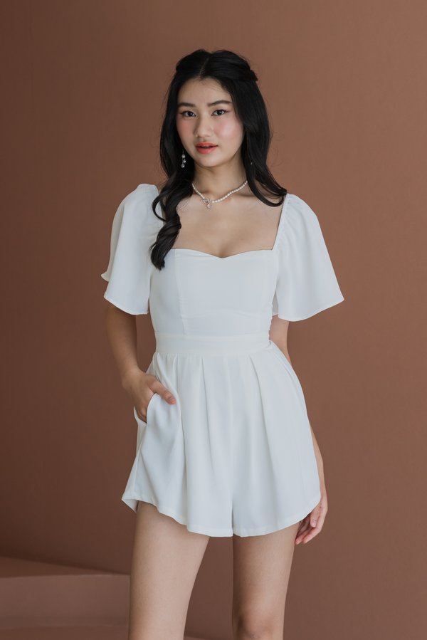 [SLEEVED] Lazanne Sweetheart Pleated Romper (White)