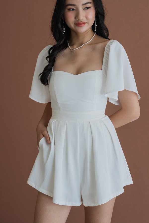 [SLEEVED] Lazanne Sweetheart Pleated Romper (White)