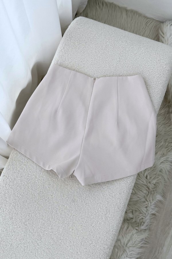 Kylie Panel Shorts (Nude Pink)