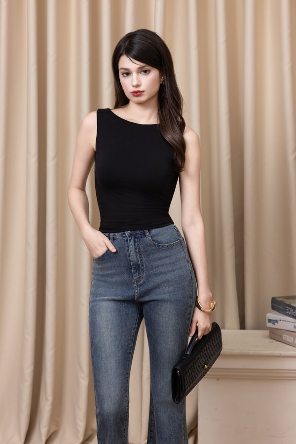 Soreen Cowl Neck Lace Back Padded Top (Black)