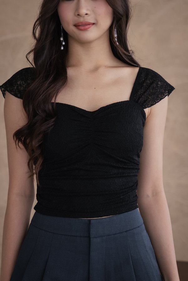 Tami Flower Lace Padded Top (Black)