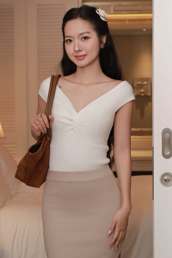 Bianca Twist Knot Knit Top (White)