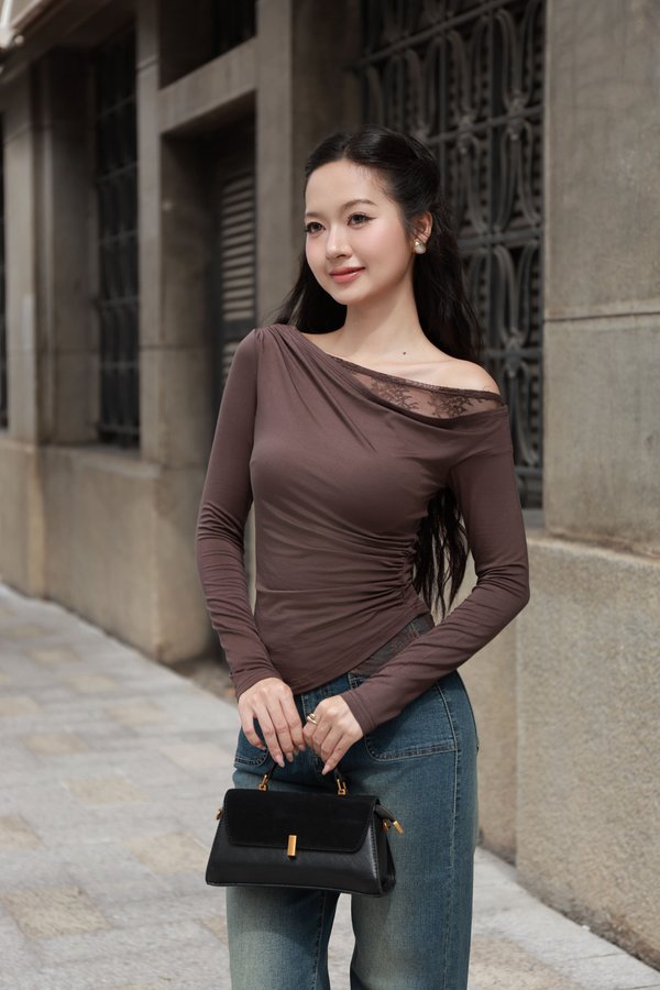 Kami Peekaboo Lace Padded Top