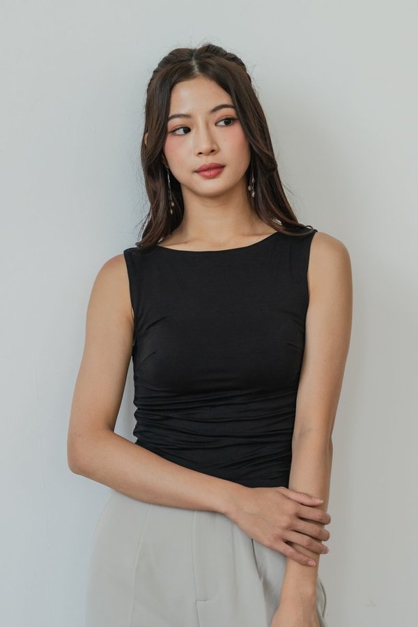 Rory Boat Neck Sleeveless Padded Top