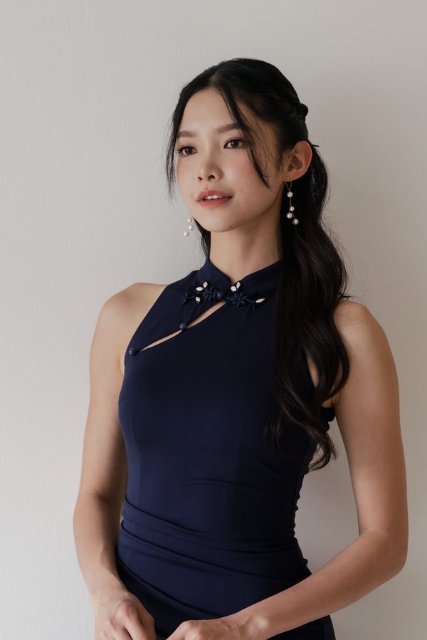 *Luxe* Fang Lace Back Padded Midi Qipao