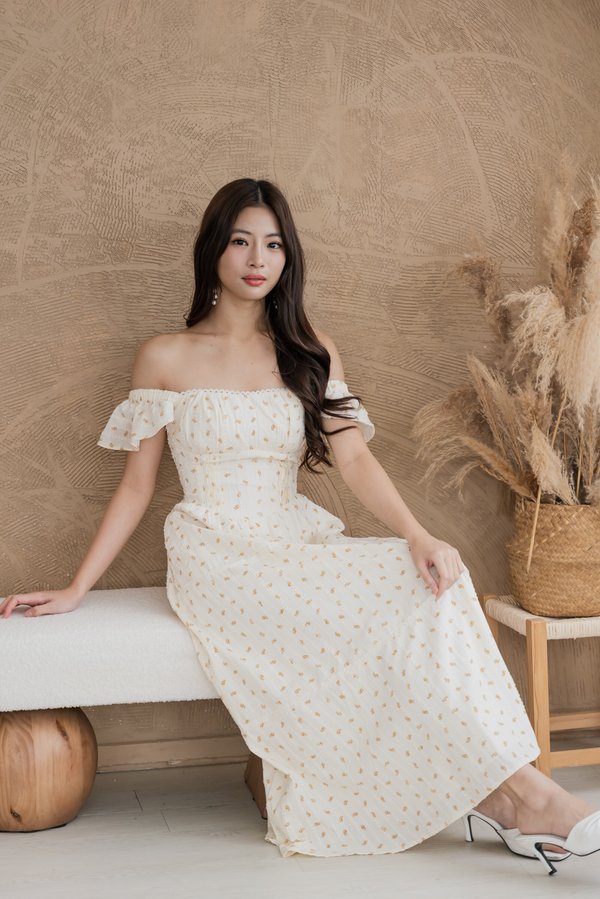 Avianna Ruffle Sleeve Padded Dress