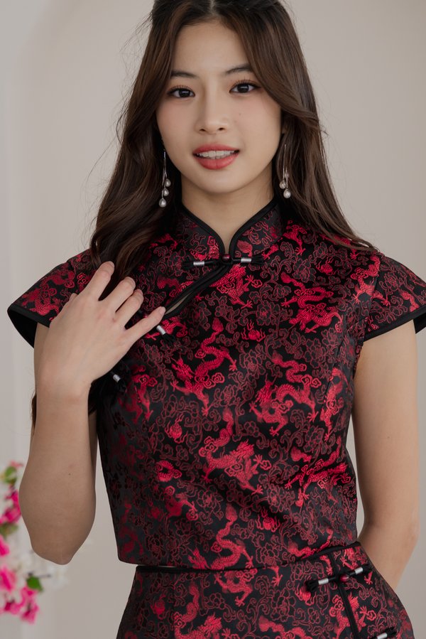 Ya Embossed Cap Sleeve Padded Qipao Top