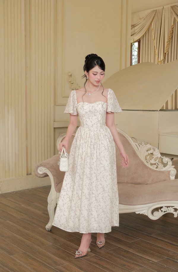 [SLEEVED] Alaysa Padded Maxi Dress