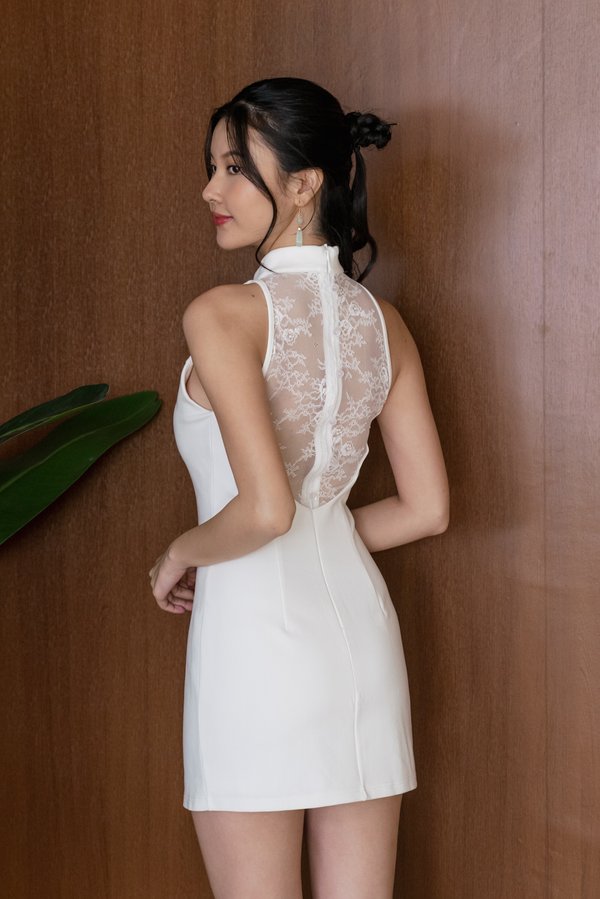 [DEFECT] *Premium Luxe* Yuan Lace Back Padded Mini Qipao (White, XXL)