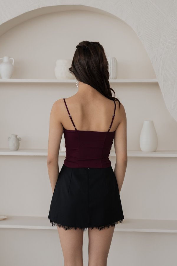 [DEFECT] Cosette Lace Skorts (Black, M)