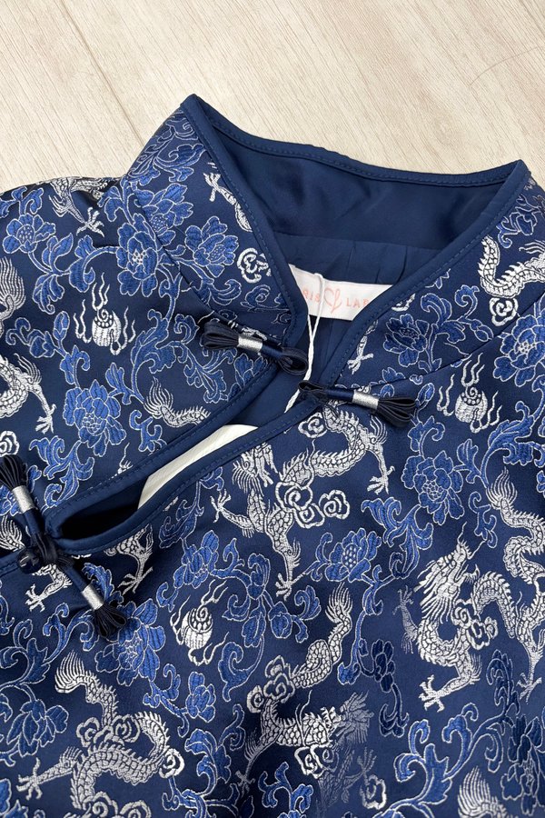 [DEFECT] Ya Embossed Cap Sleeve Padded Qipao Top (Dynasty Blue, L)