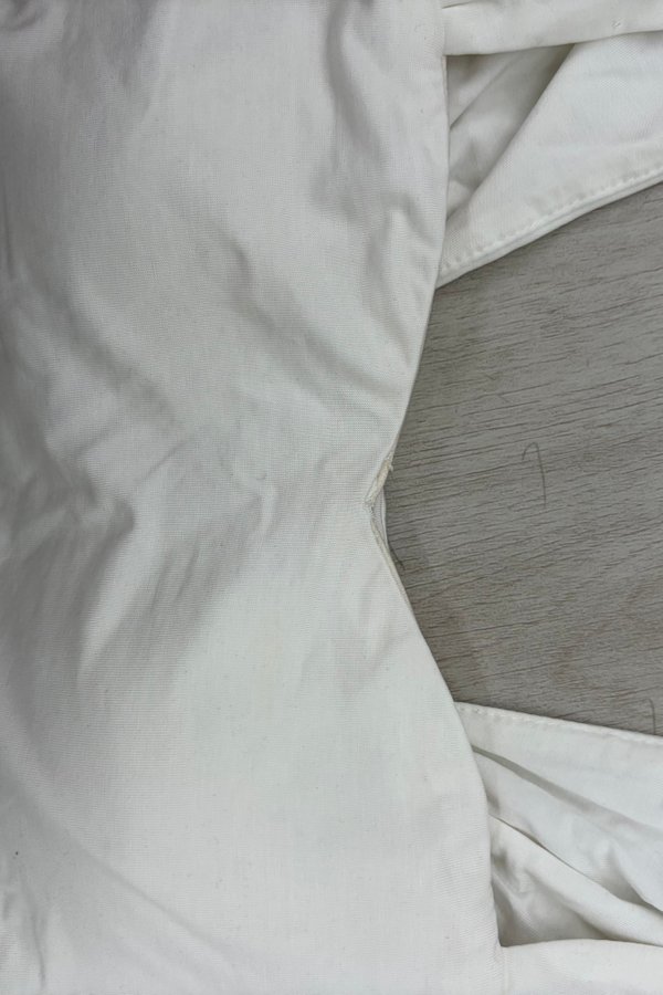 [DEFECT] Thea Sweetheart Cap Sleeve Padded Top (White, XS)