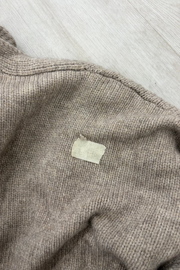 [DEFECT] Whitney Puffy Cardigan (Oatmeal Brown, S/M)