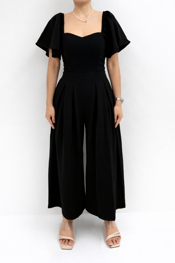 *NEW* [SLEEVED] Lazanne Sweetheart Pleated Padded Jumpsuit