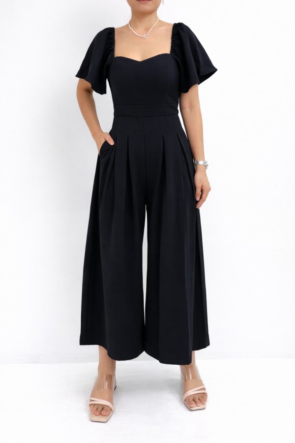 *NEW* [SLEEVED] Lazanne Sweetheart Pleated Padded Jumpsuit