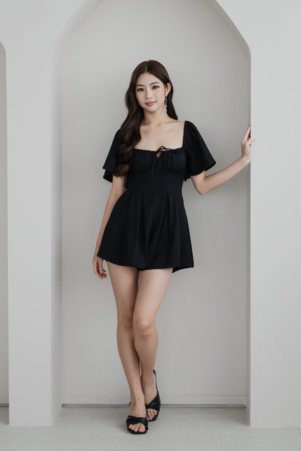 *NEW* [SLEEVED] Lazandra Ruch Pleated Padded Romper