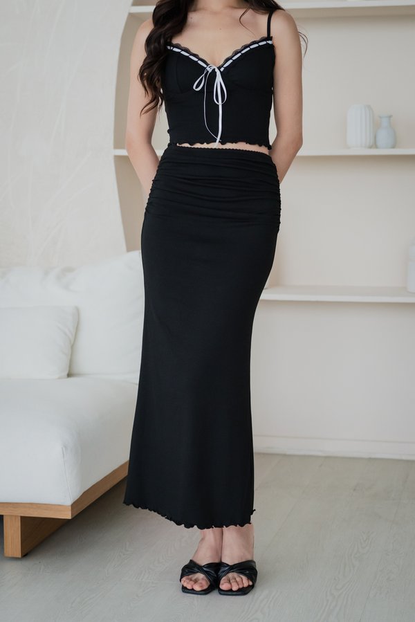 [DEFECT] Stella Solid Maxi Skirt (Black, L)