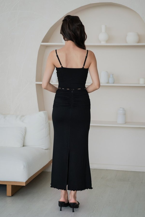 [DEFECT] Stella Solid Maxi Skirt (Black, L)