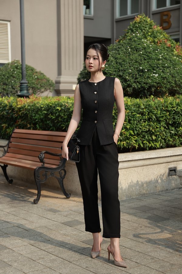 Ericia Tapered Pleated Pants