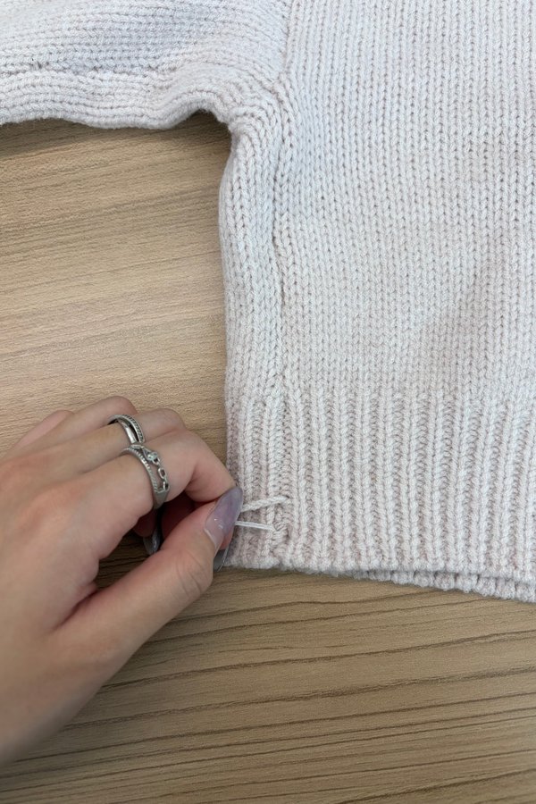 [DEFECT] Whitney Puffy Cardigan (Soft Pink, M/L)
