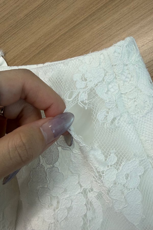 [DEFECT] Chevelle Lace Skorts (White, XL)