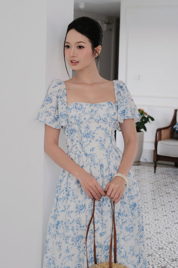 [SLEEVED] Alaysa Padded Maxi Dress