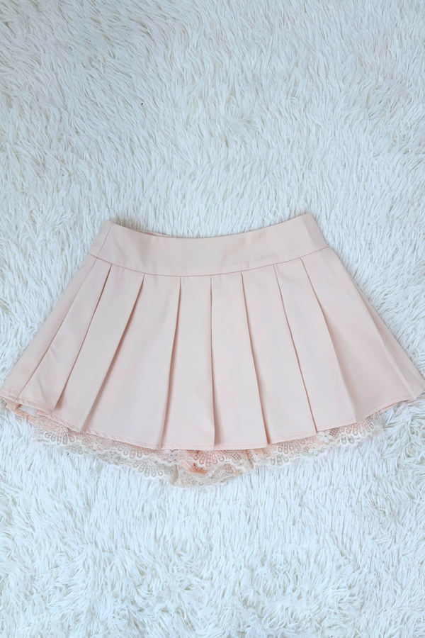 Mariz Pleated Lace Skorts