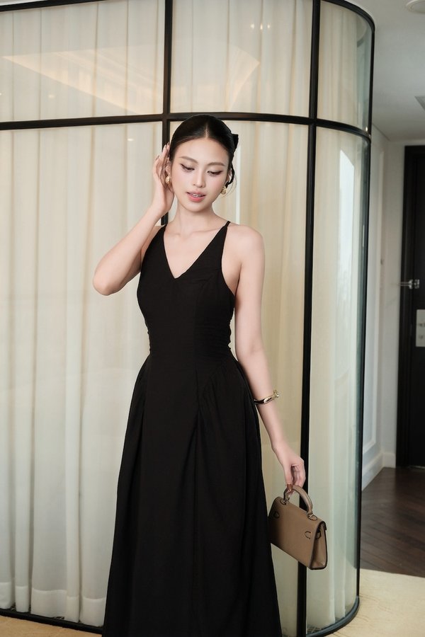 Raelynn Cross Back Padded Maxi Dress