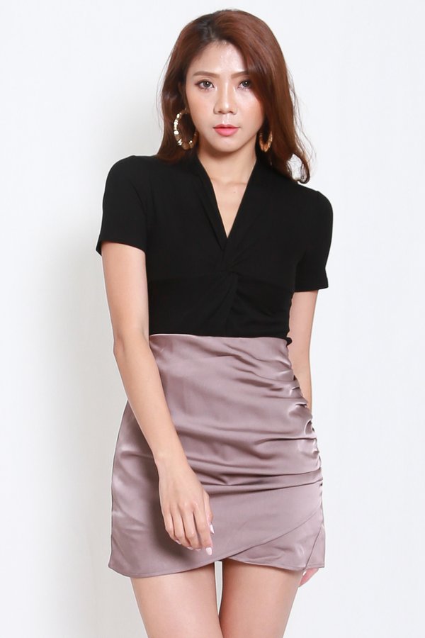 Satin Ruch Skorts (Mauve) 