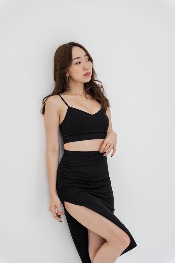 *Luxe* Viviana High Slit Skirt (Black)